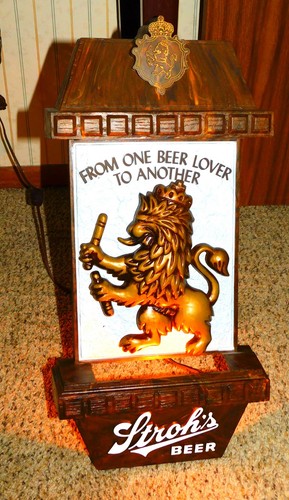 1970s stroh strohs beer d - beer, 3-d