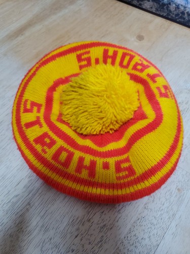 Vintage strohs beer - vintage, knitted